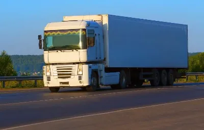 Adana ile Karaburun Arası Öğrenci Eşyası Taşıma